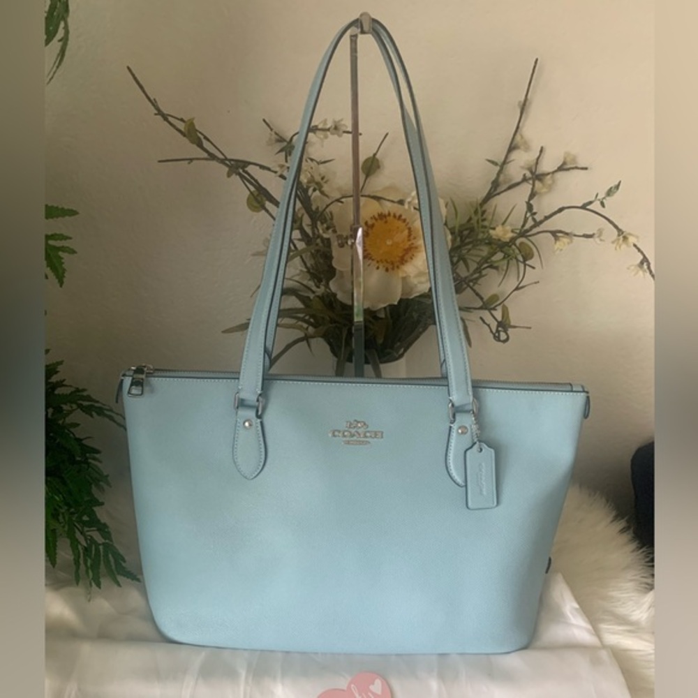 Coach Sky Blue Gallery Leather Tote Bag